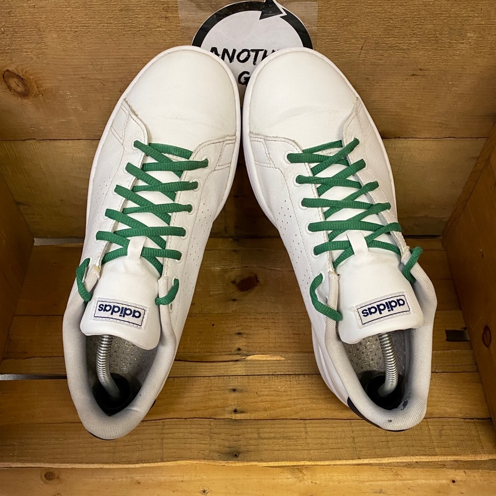 *SOLD* Men’s Adidas Advantage White Sneakers - Picture 5 of 12